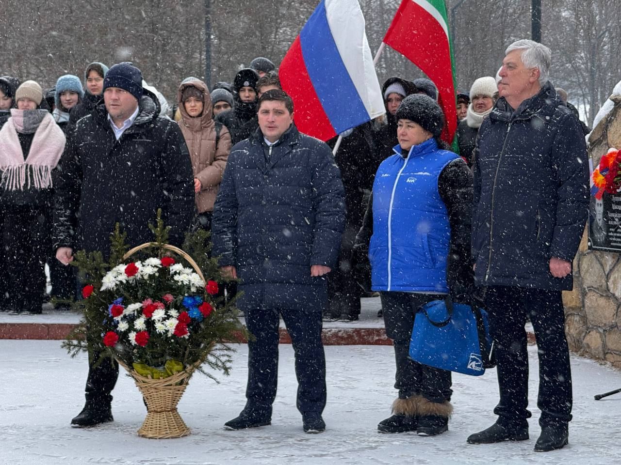 Менделеевск почтил память воинов, погибших в Афганистане и Чечне