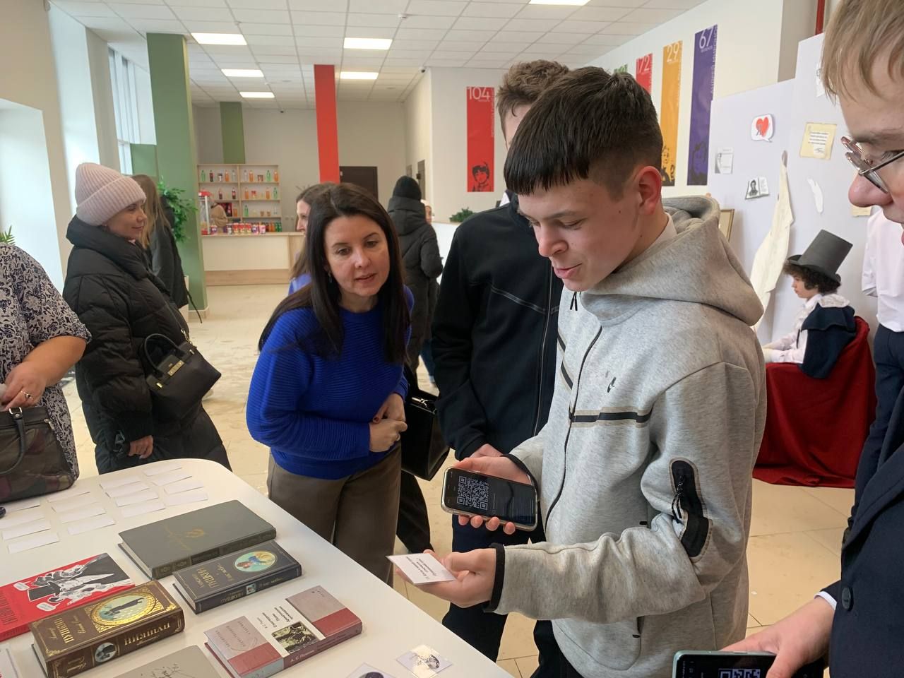 В кинотеатре «Юность» состоялась долгожданная премьера фильма «Пророк. История Александра Пушкина»