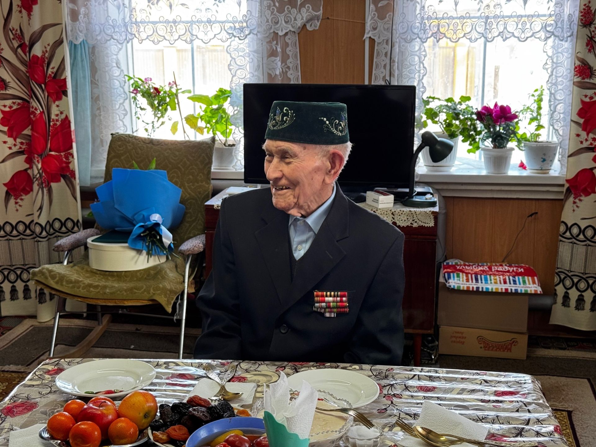 Радмир Беляев навестил ветерана Великой Отечественной войны в преддверии Дня защитника Отечества