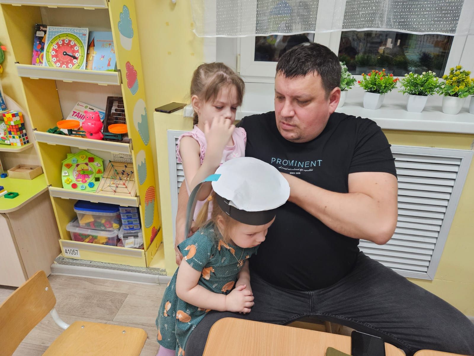 В детском саде «Планета детства» прошел мастер-класс «Для Вас, защитники Отечества»