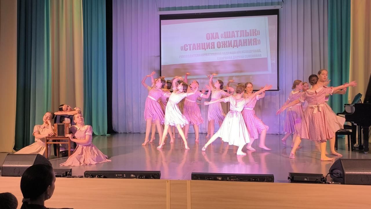 В Менделеевске прошел праздничный концерт «Я помню — значит я живу»