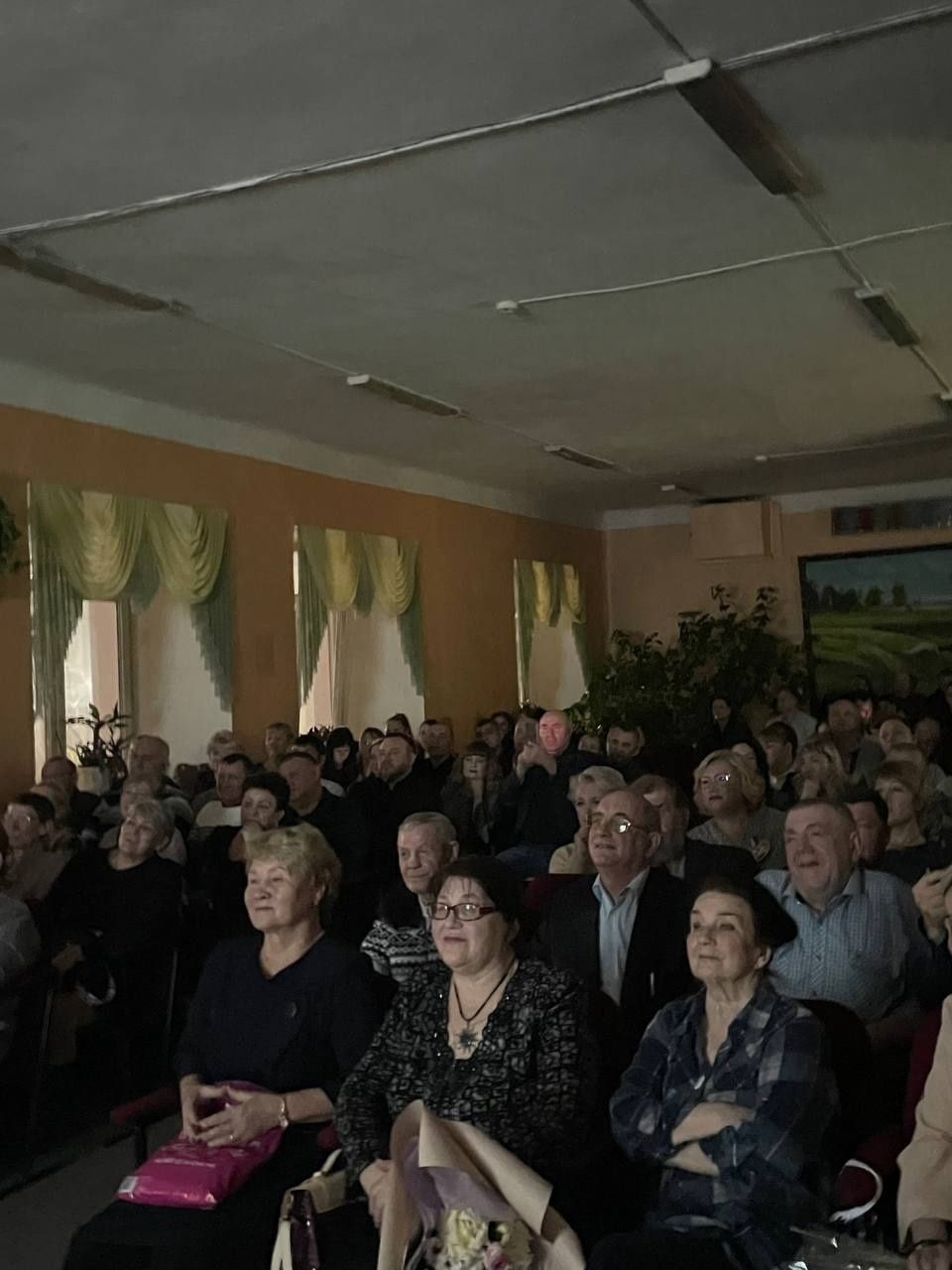 В СОШ № 4 Менделеевска состоялась встреча выпускников