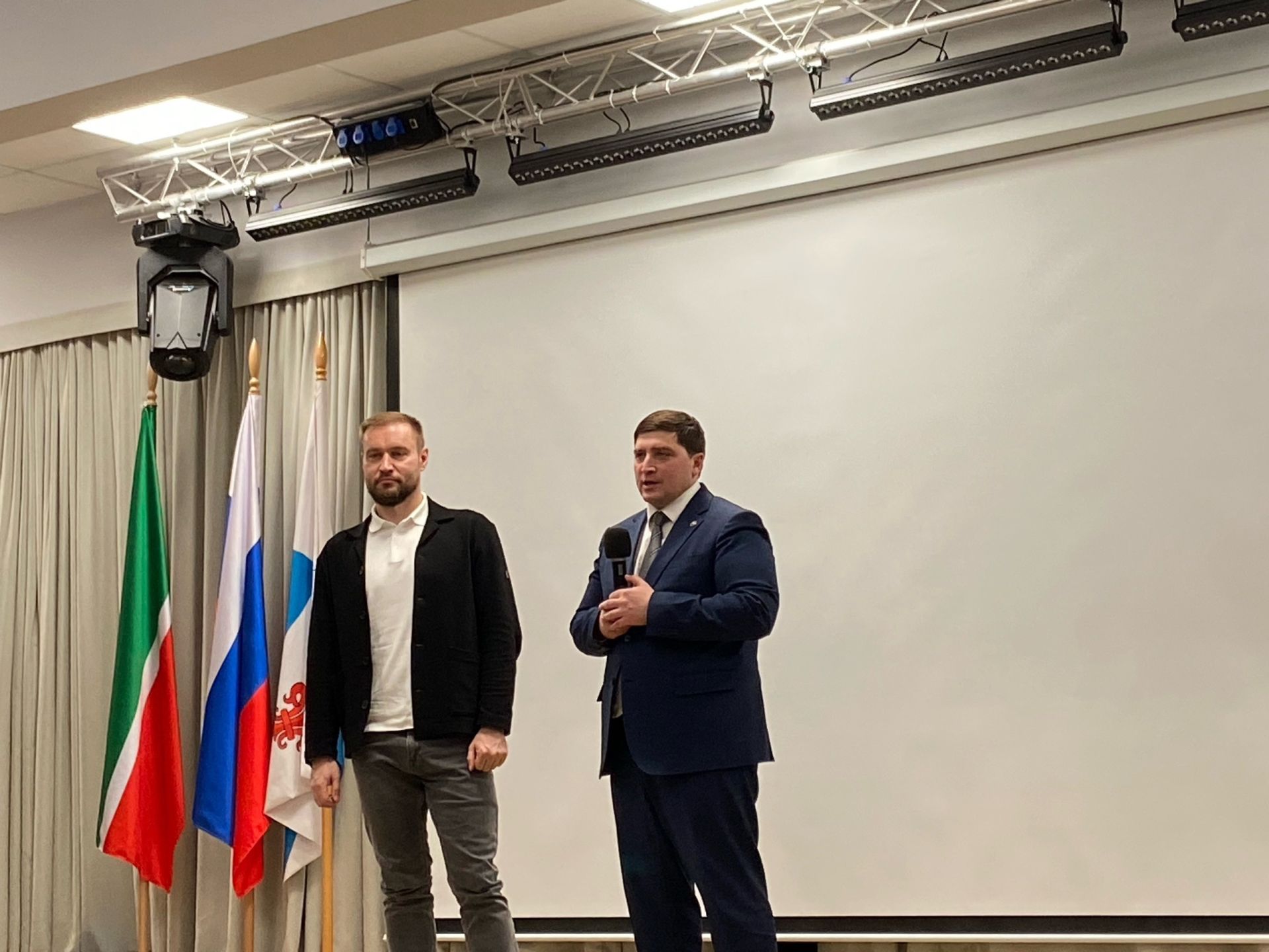 В Менделеевске состоялось торжественное открытие Всероссийской олимпиады по химии