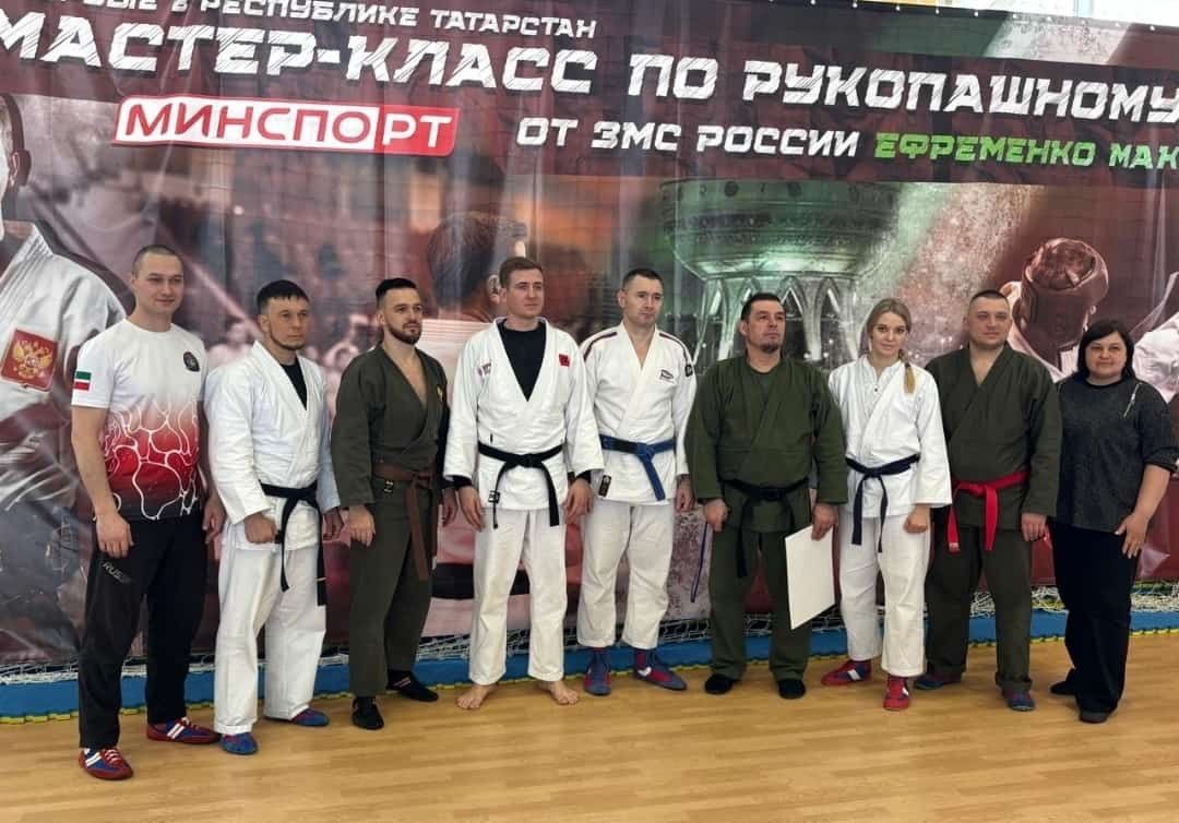 Спортсмены клуба «Сатори» Менделеевска встретились с заслуженным мастером спорта России по рукопашному бою