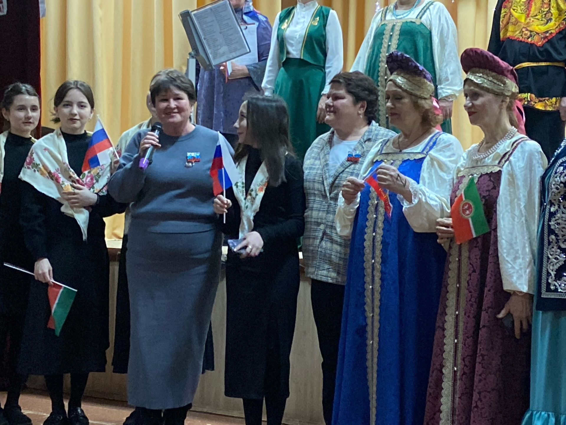 В Ижёвском СДК состоялся фестивальный концерт