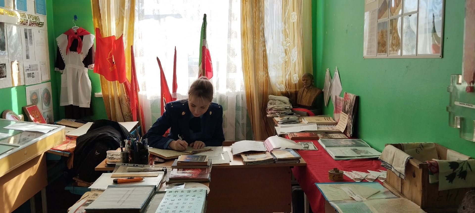 Помощник прокурора рассказала школьникам о дропперах и ответственности за наркотики
