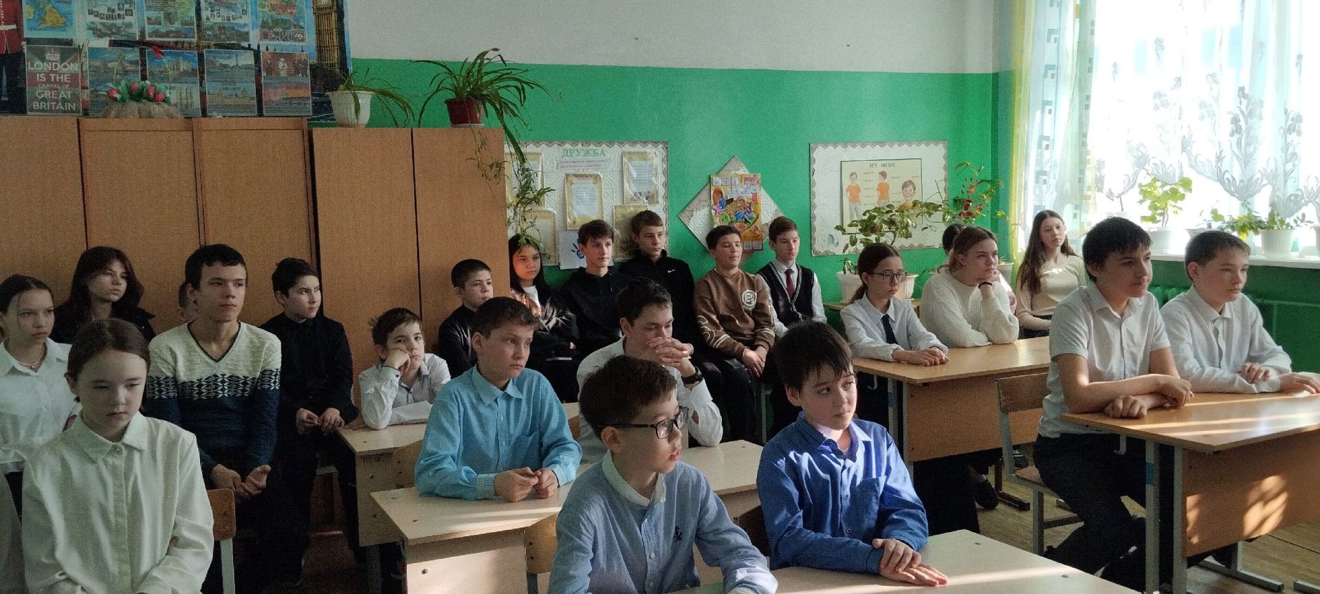 Помощник прокурора рассказала школьникам о дропперах и ответственности за наркотики