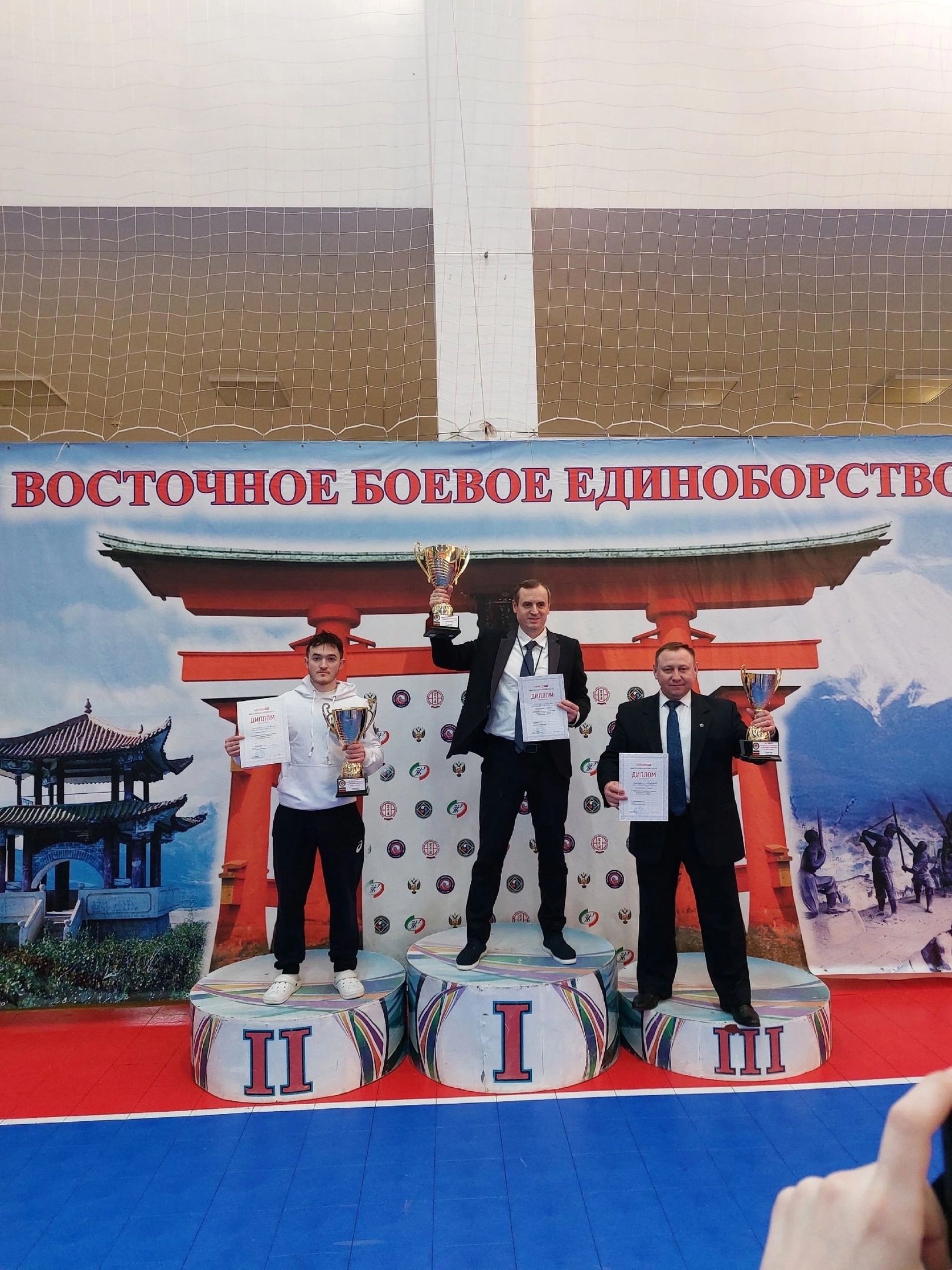 Команда Менделеевска заняла бронзу в Первенстве и Чемпионате РТ по восточному боевому единоборству