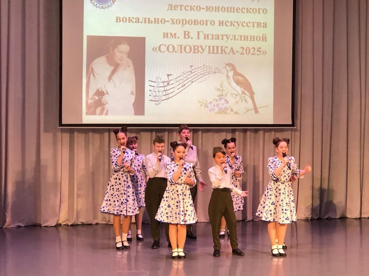 В Менделеевске прошел V Республиканский конкурс «Соловушка-2025» имени В. Гизатуллиной