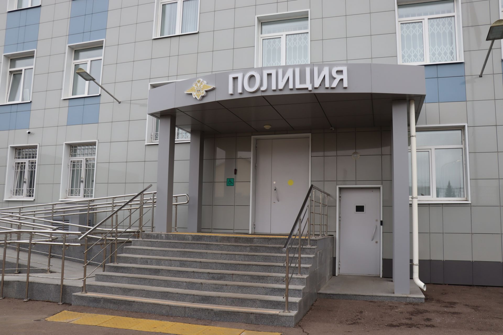ОМВД Менделеевского района напоминает: у иностранных граждан остался месяц на легализацию