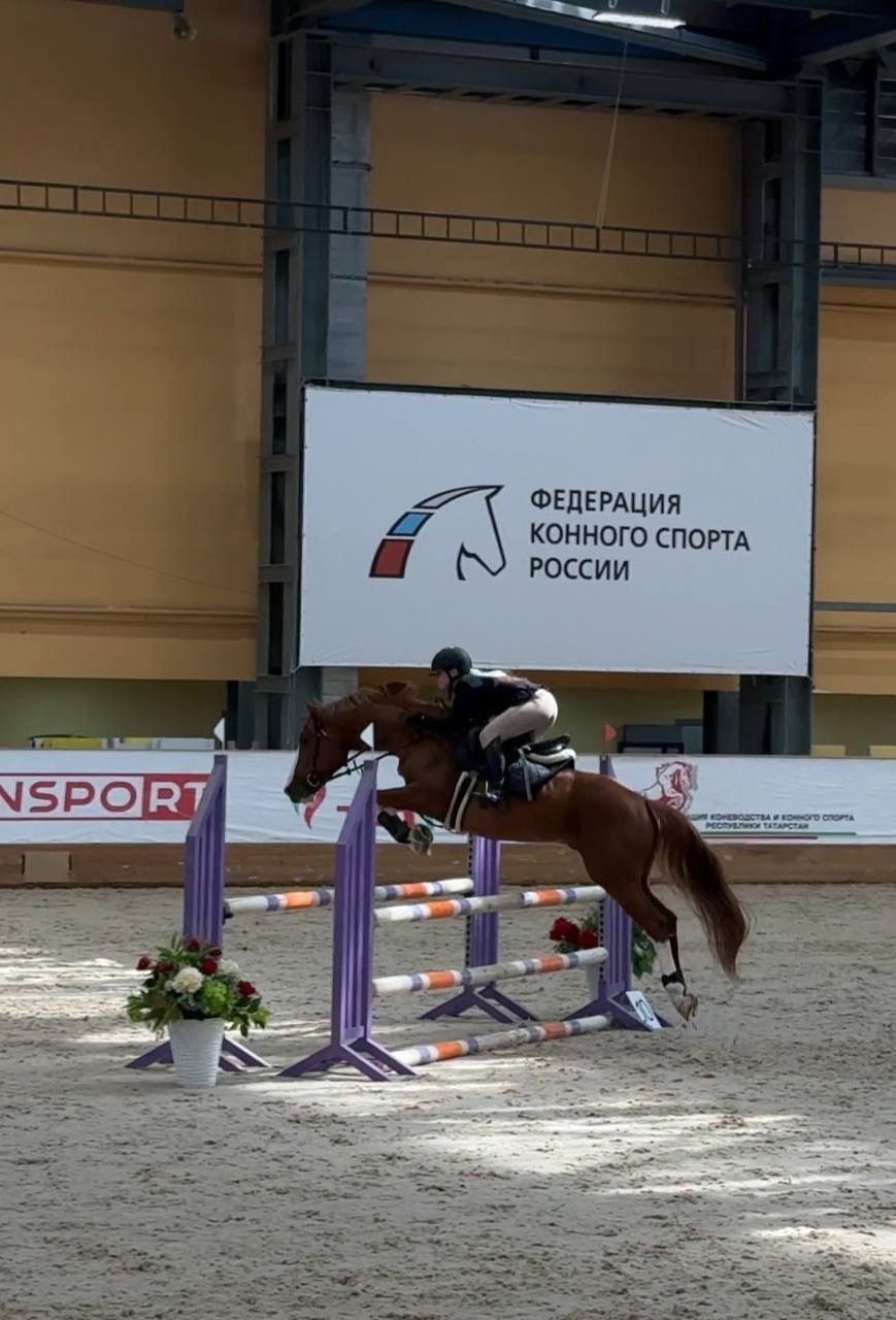Менделеевские спортсменки завоевали медали на Чемпионате и Первенстве Татарстана по конкуру