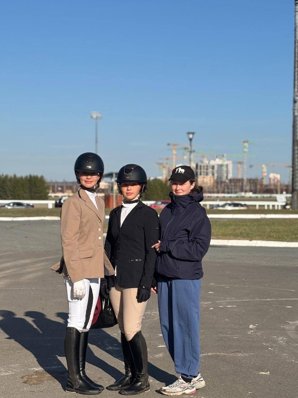 Менделеевские спортсменки завоевали медали на Чемпионате и Первенстве Татарстана по конкуру