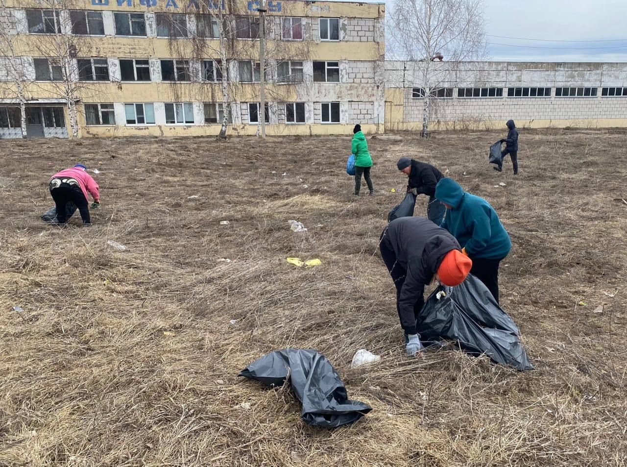 Экологический двухмесячник объединил жителей Менделеевского района
