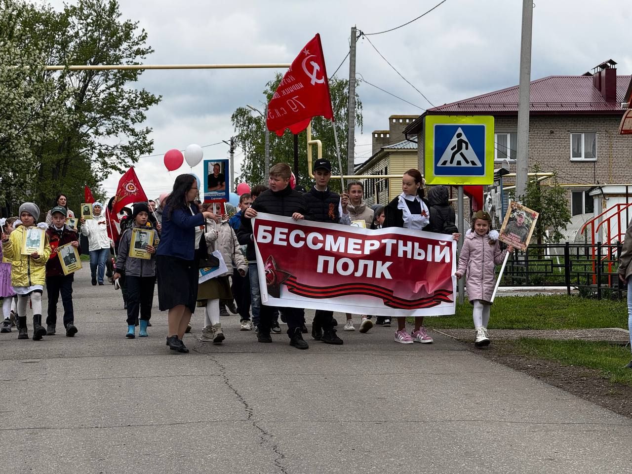 В Татчелнинской школе Менделеевского района открылась парта Героя