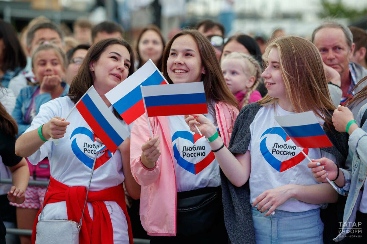 Следующие длинные выходные ждут россиян с 12 по 15 июня