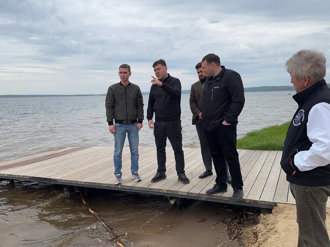 Менделеевск готовится к открытию пляжного сезона