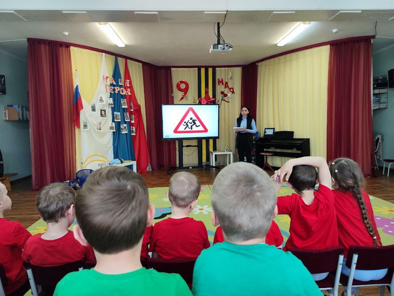 Юные дошкольники Менделеевска стали участниками игры КВН