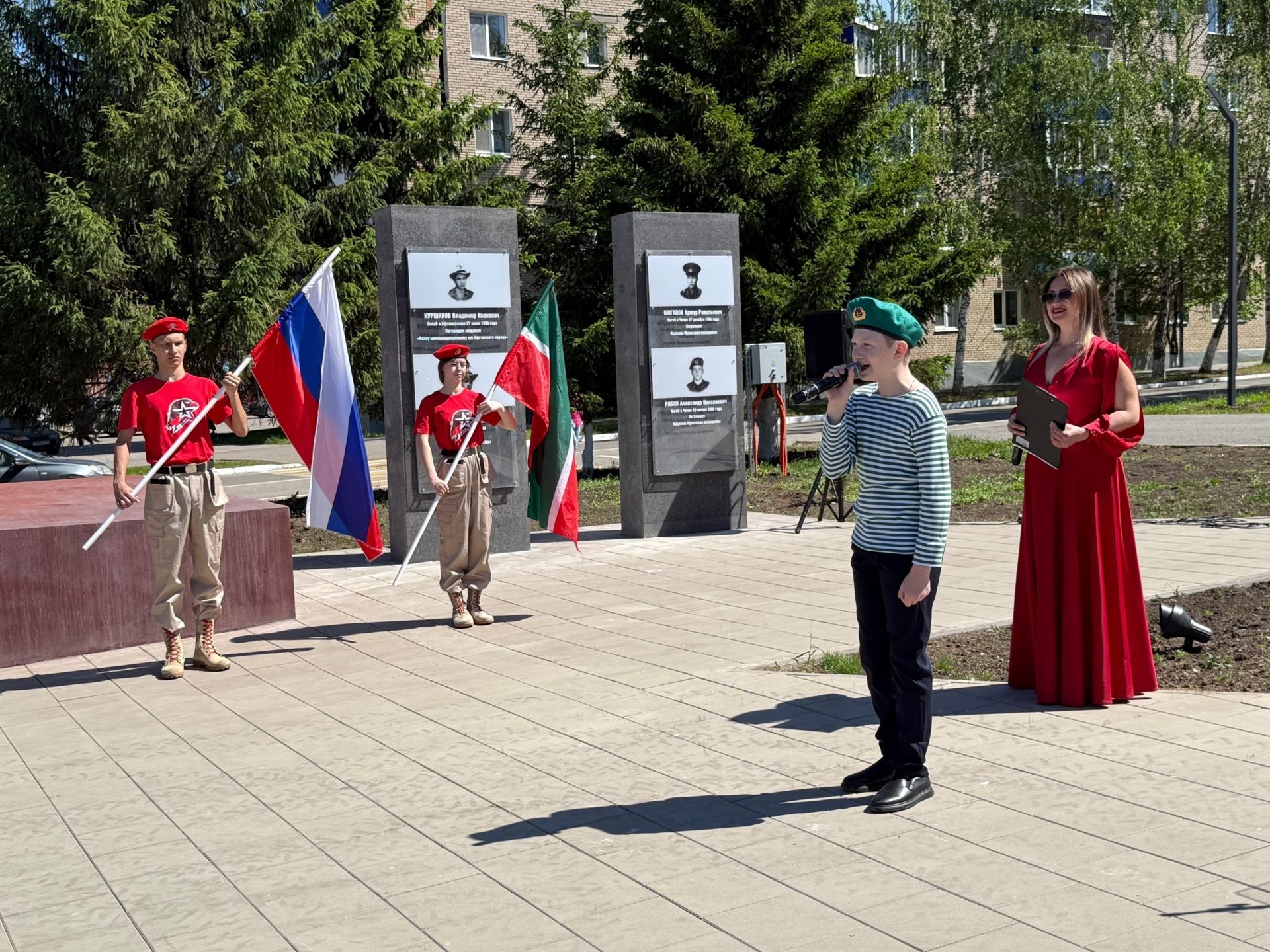 Менделеевские пограничники приняли поздравления в связи с профессиональным праздником