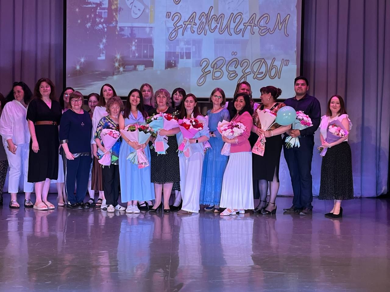 27 юных музыкантов и хореографов ДШИ Менделеевска получили дипломы о начальном профессиональном образовании
