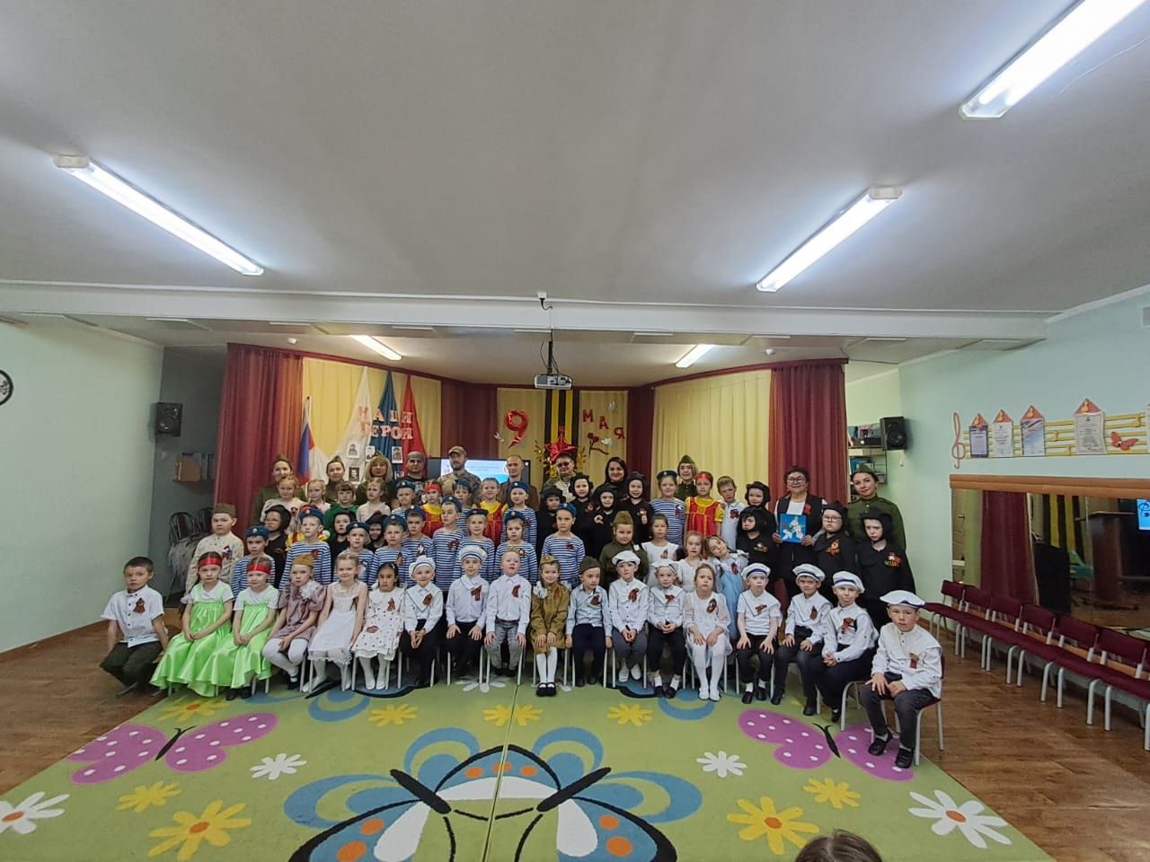В детском саду «Рябинушка» Менделеевска прошел фестиваль «Пусть будет мир!»