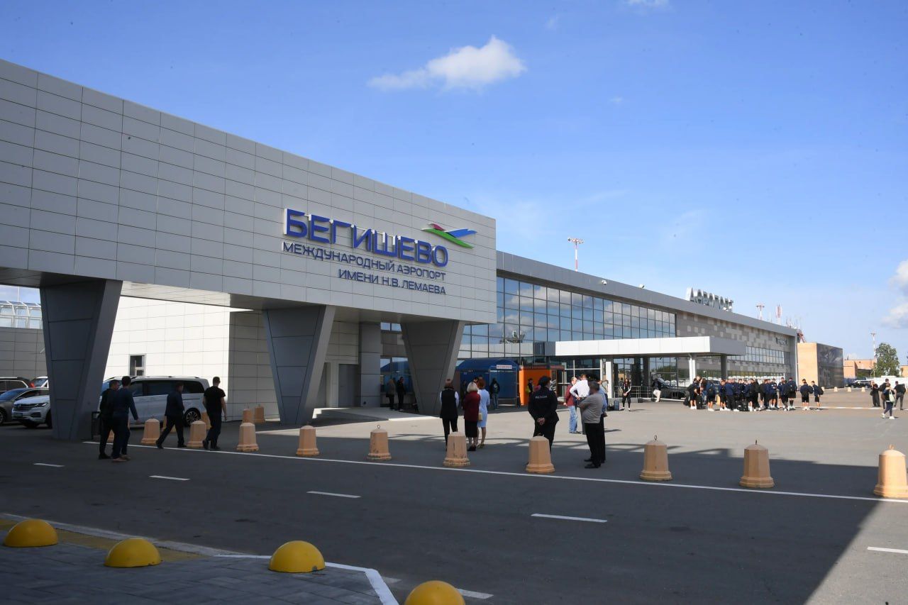 В аэропорту Нижнекамска ввели ограничения на прием и выпуск воздушных судов