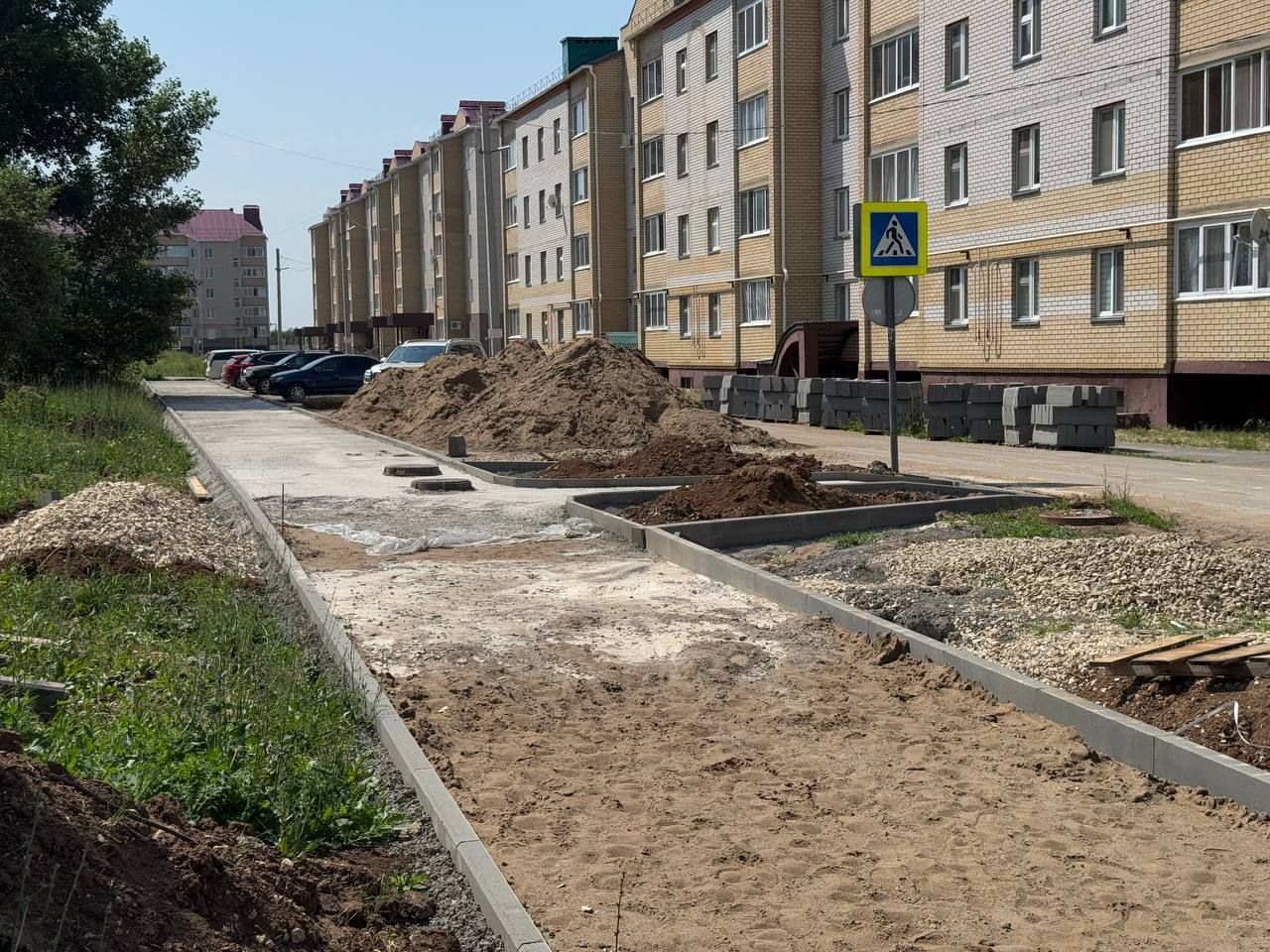 В Менделеевске полным ходом идут ремонтные работы на социально значимых объектах