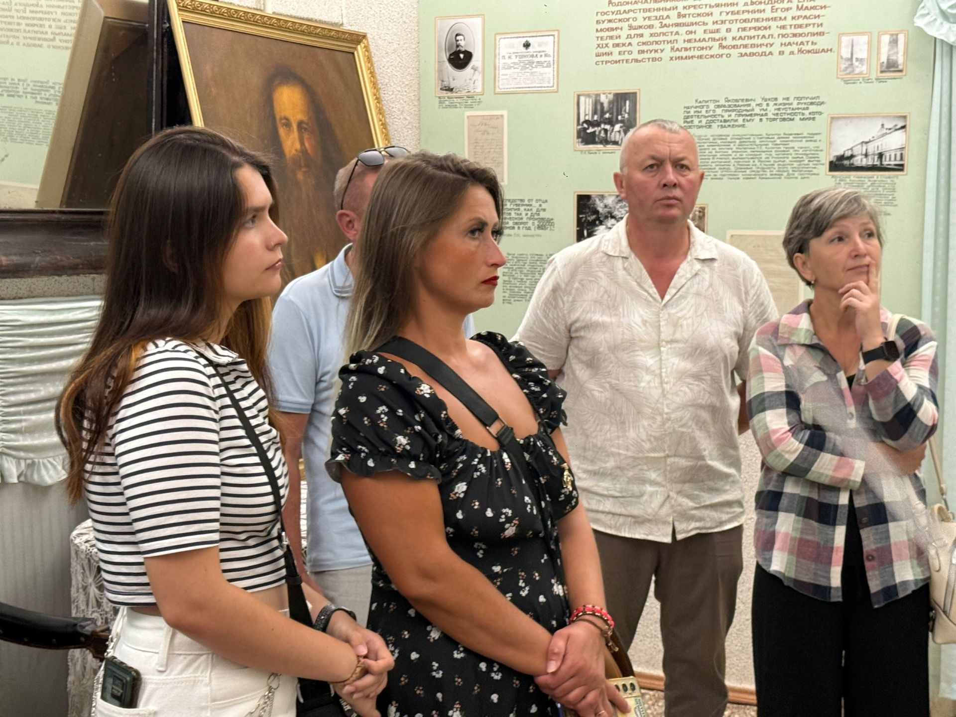 В Менделеевск из Москвы приехал внучатый племянник экс-директора химзавода имени Карпова — Анатолий Вольнов