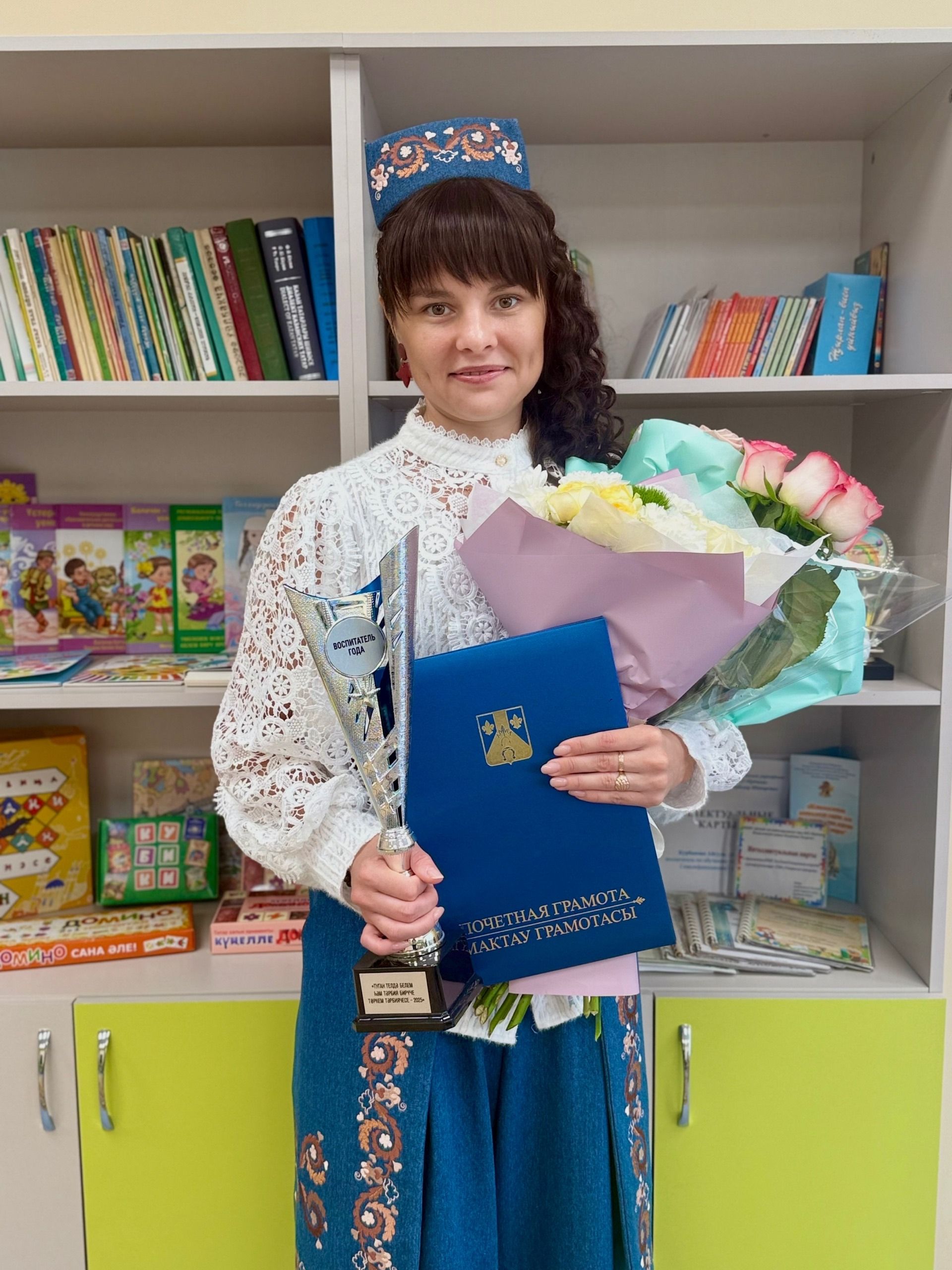 Воспитатель из Менделеевска Айгуль Курбанова вошла в топ-15 лучших педагогов родного языка России