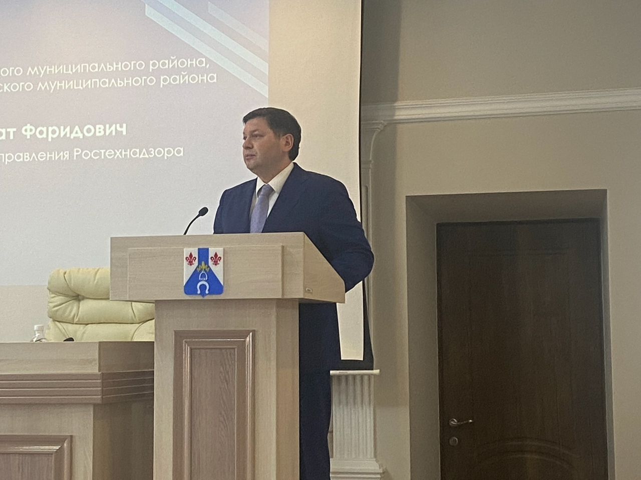 В Менделеевске избран глава района