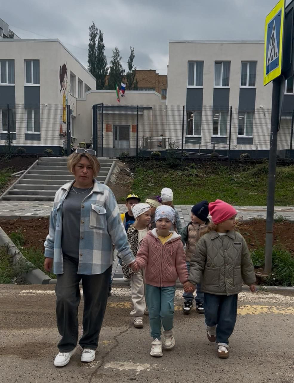 В детском саду №12 «Маленький гений» Менделеевска проведён день дорожной безопасности