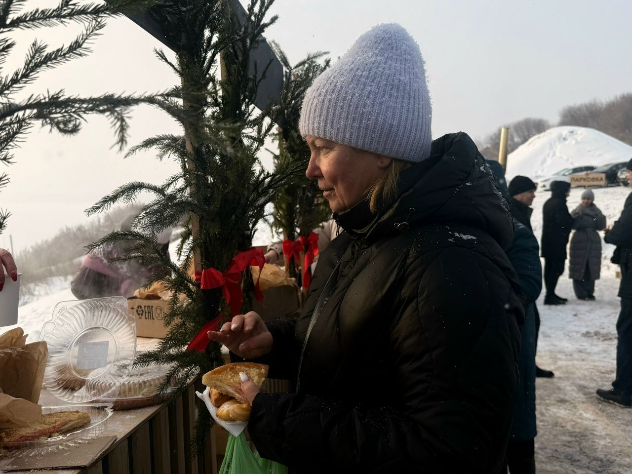 Крещение Господне в Менделеевске: верующие прошли крестным ходом и окунулись в освящённую иордань