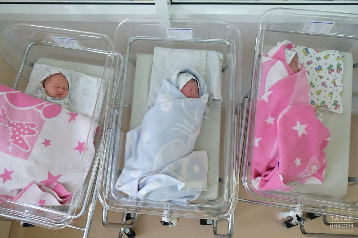 Первыми в 2026 году в Татарстане родились два мальчика