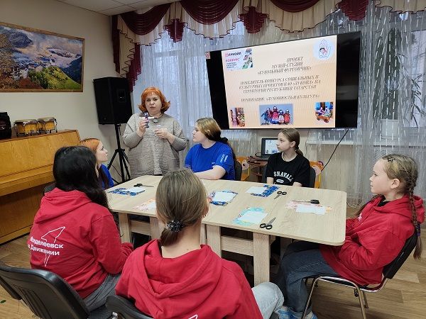 В Менделеевском районе стартовал проект-победитель «Музей-студия «Кукольный фургончик»