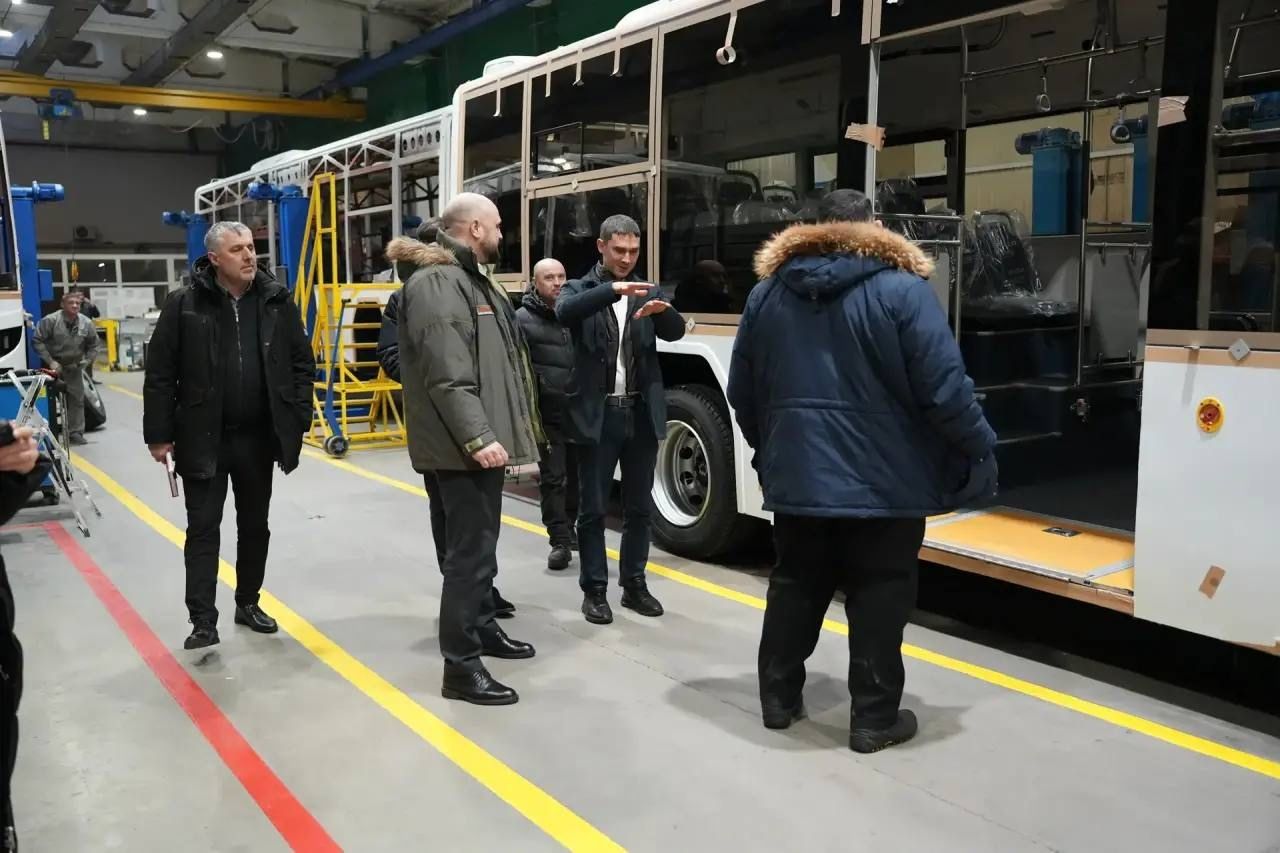 Делегация из Менделеевска посетила завод газомоторной техники «РариТЭК»