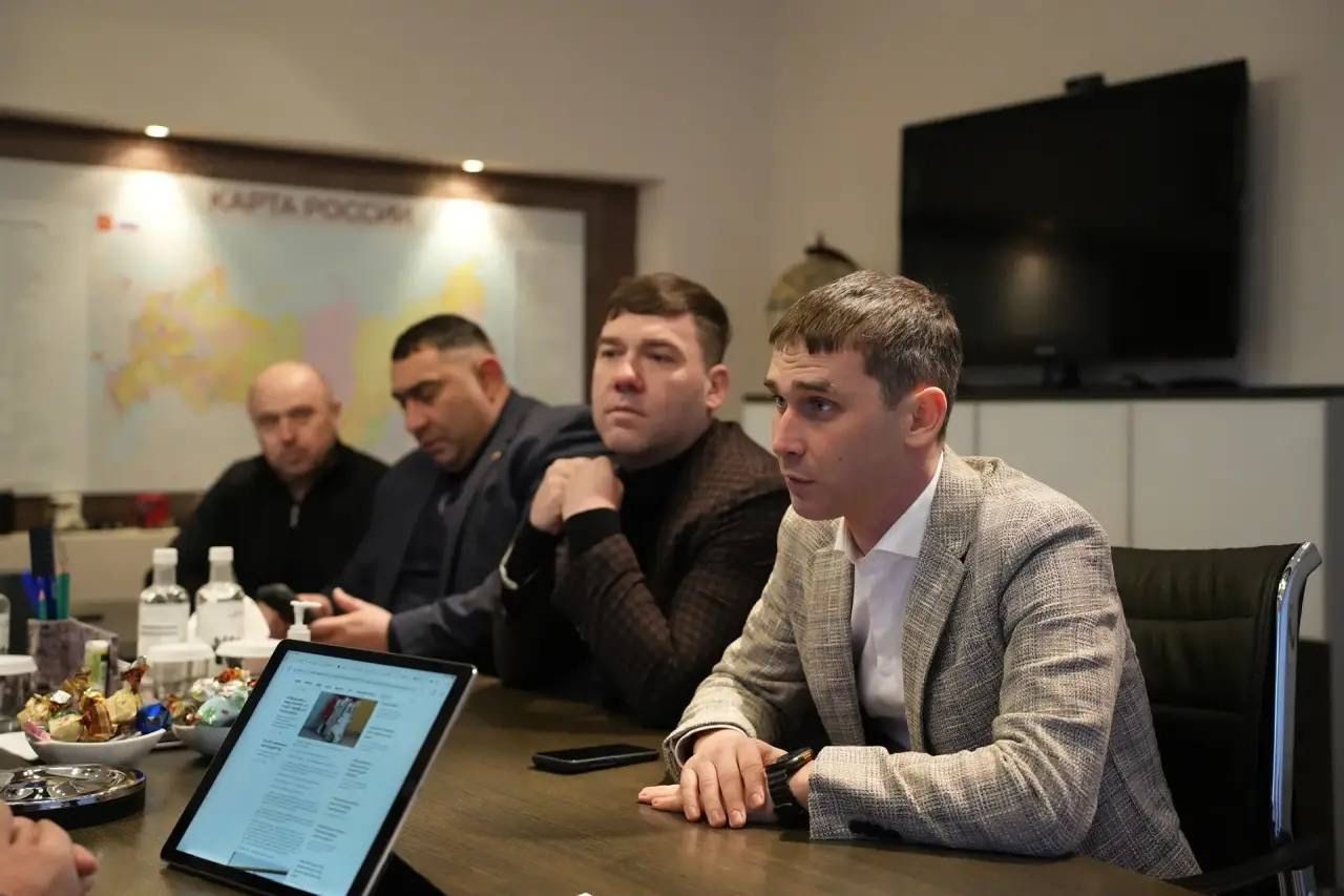 Делегация из Менделеевска посетила завод газомоторной техники «РариТЭК»