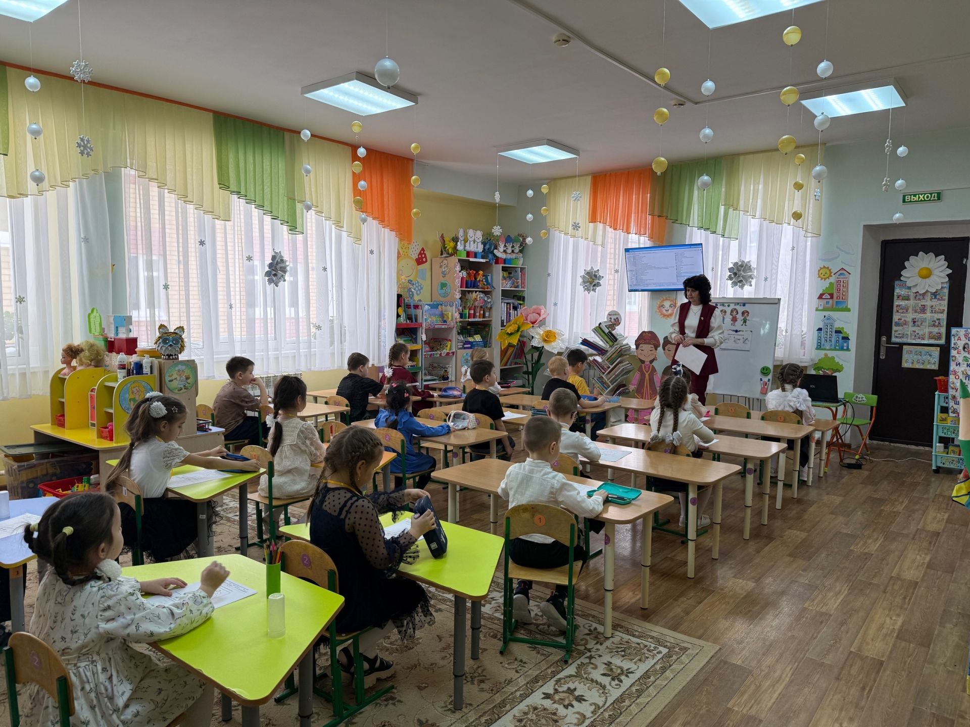 В Менделеевске состоялась районная олимпиада для дошкольников «Учёный малыш»