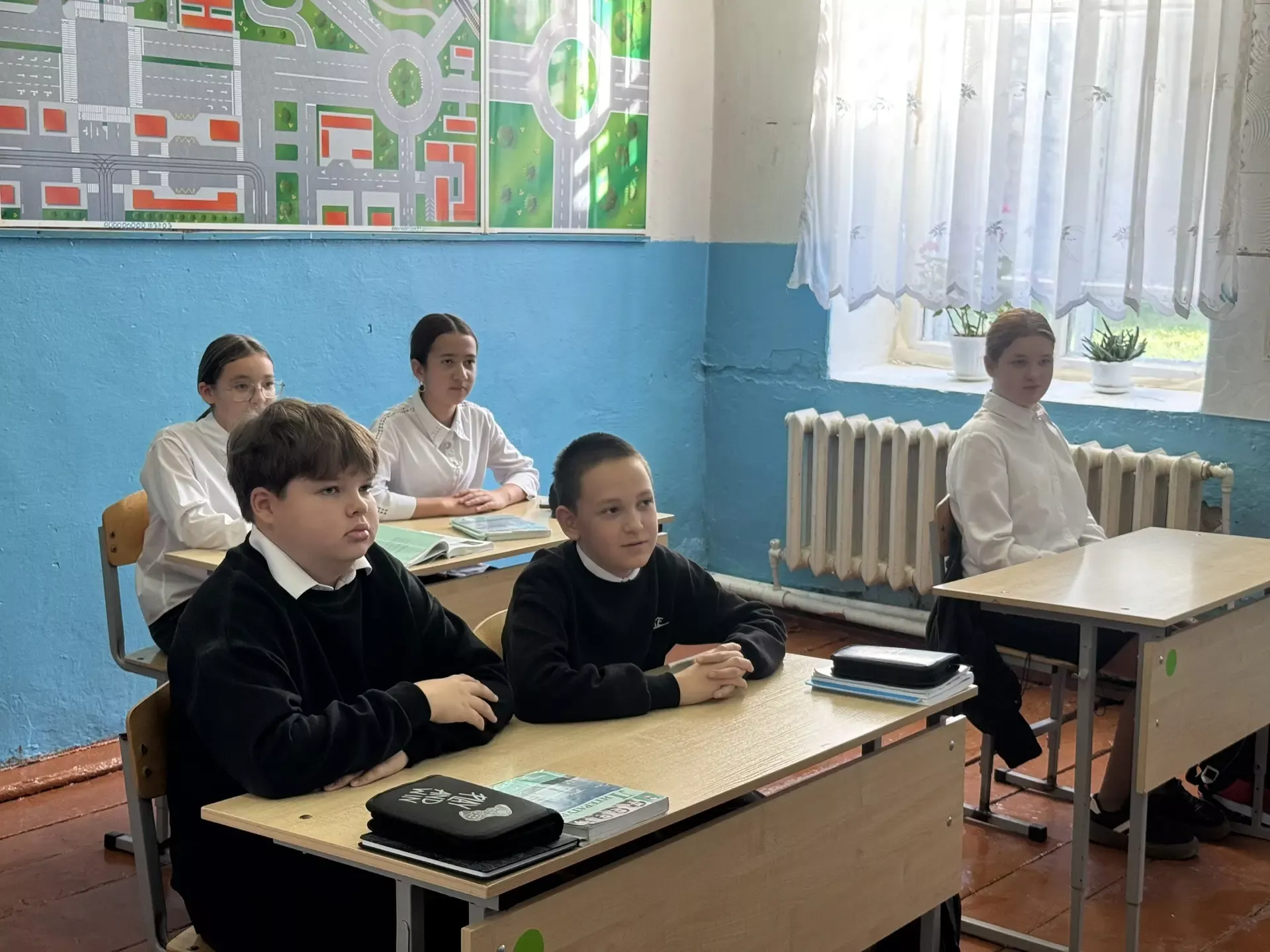Светлана Захарова оценила работу учреждений Менделеевского района