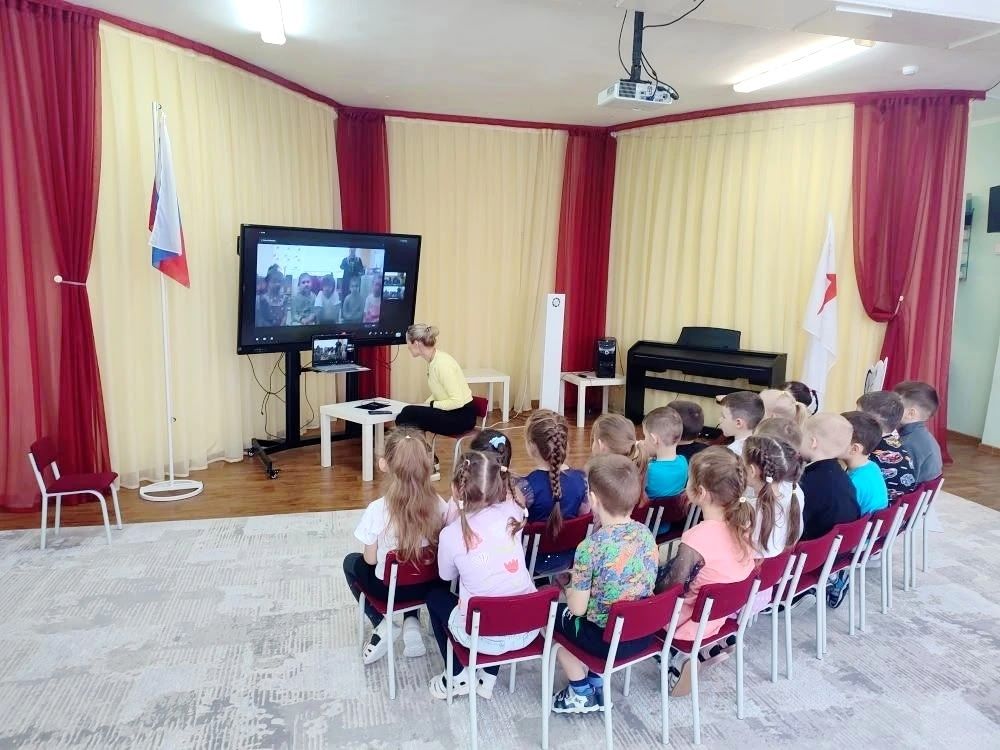 Дошколята из Менделеевска провели телемост с детьми Белгорода