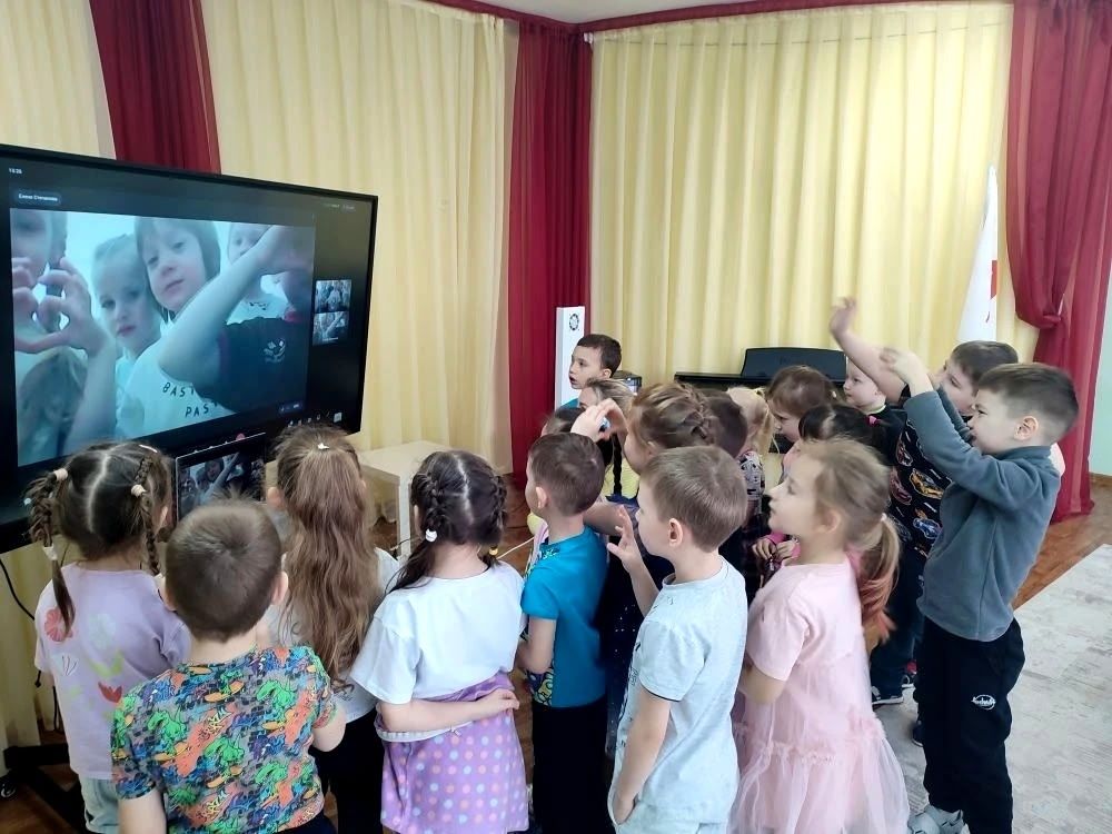Дошколята из Менделеевска провели телемост с детьми Белгорода