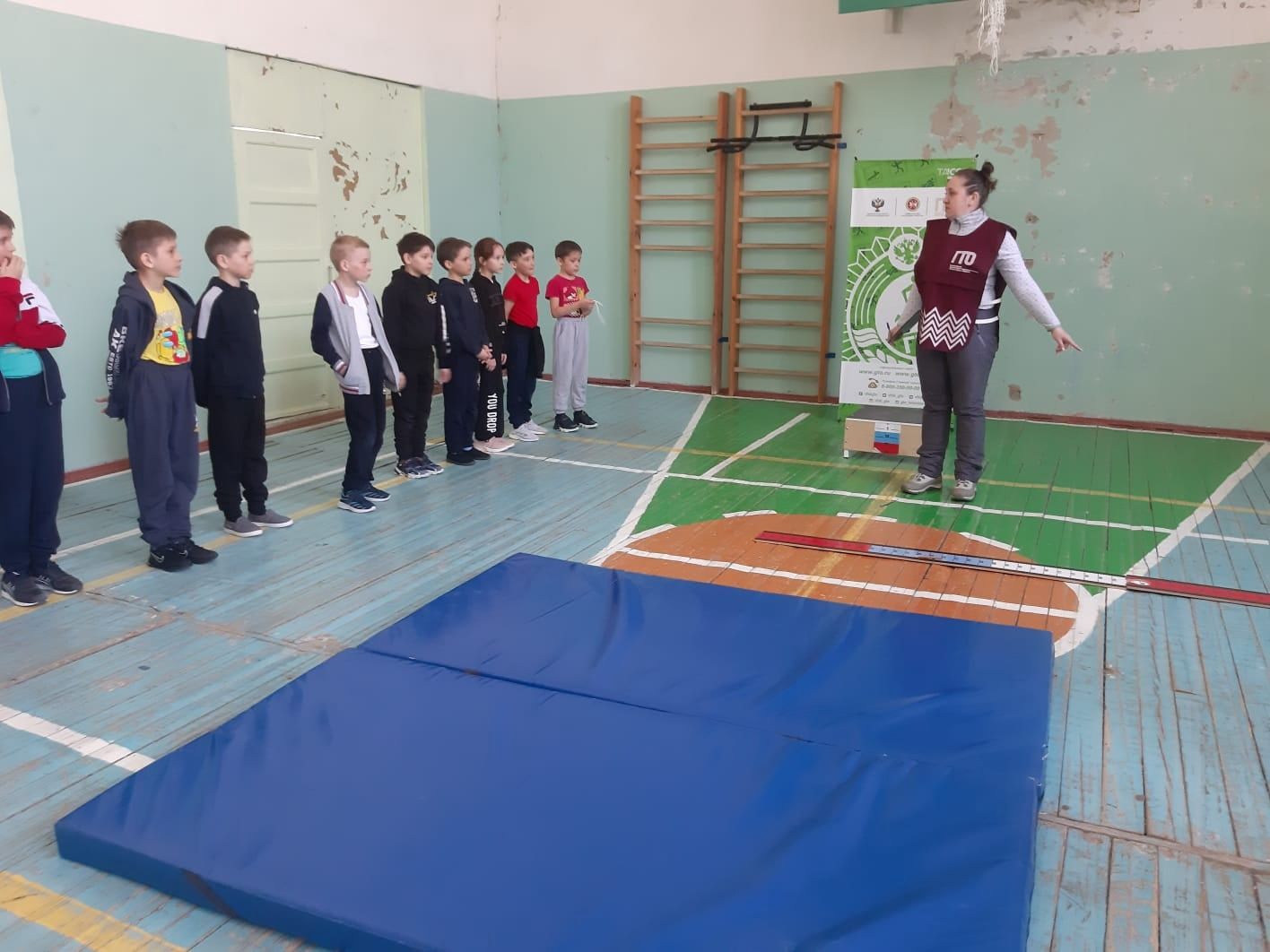 Более 50 работников спортивных учреждений Менделеевска сдали нормативы ГТО на зимнем фестивале