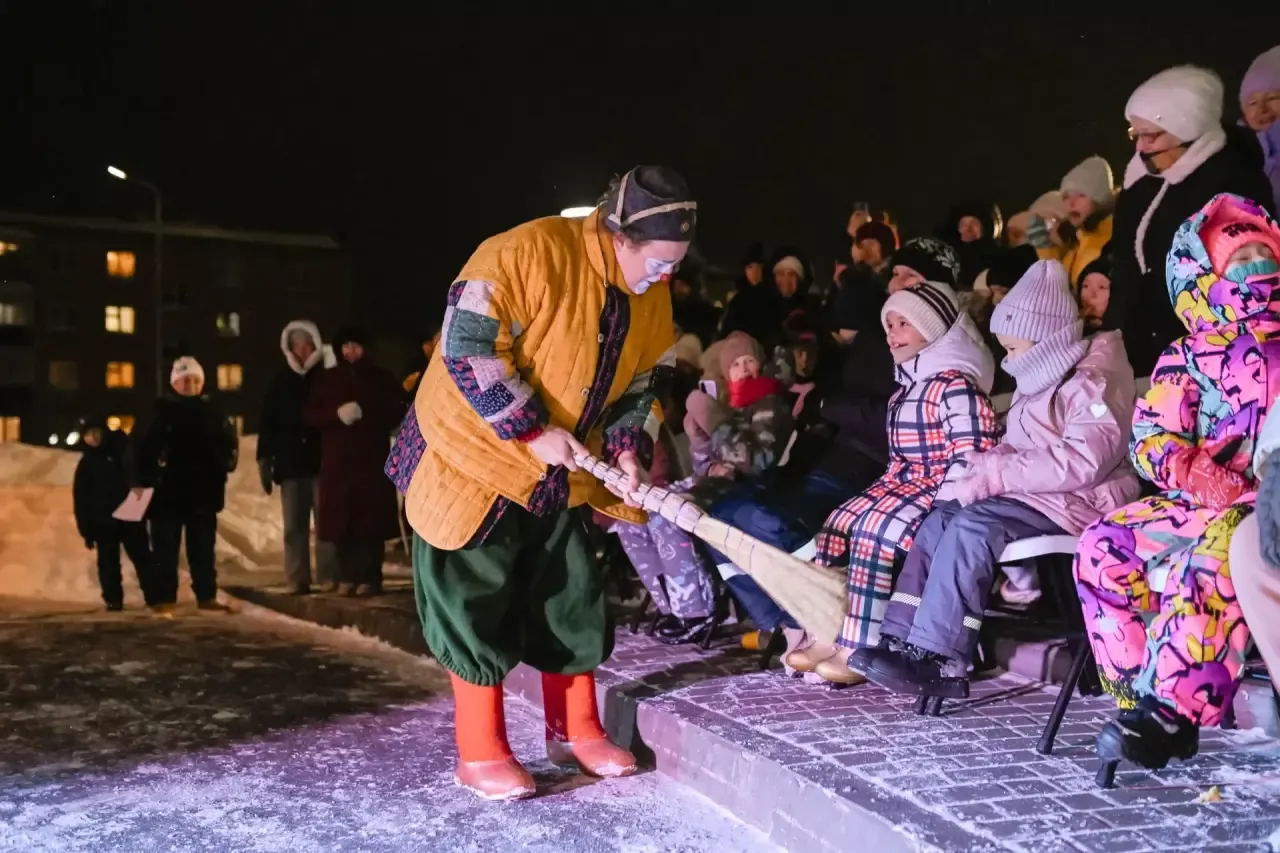 Третий фестиваль «Кыш Фест» прошел в парке перед куполом «Атмосфера» в минувшую пятницу