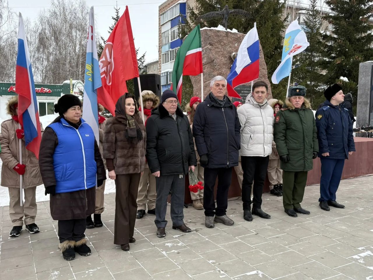 В Менделеевске состоялось памятное мероприятие, посвященное воинам-интернационалистам.