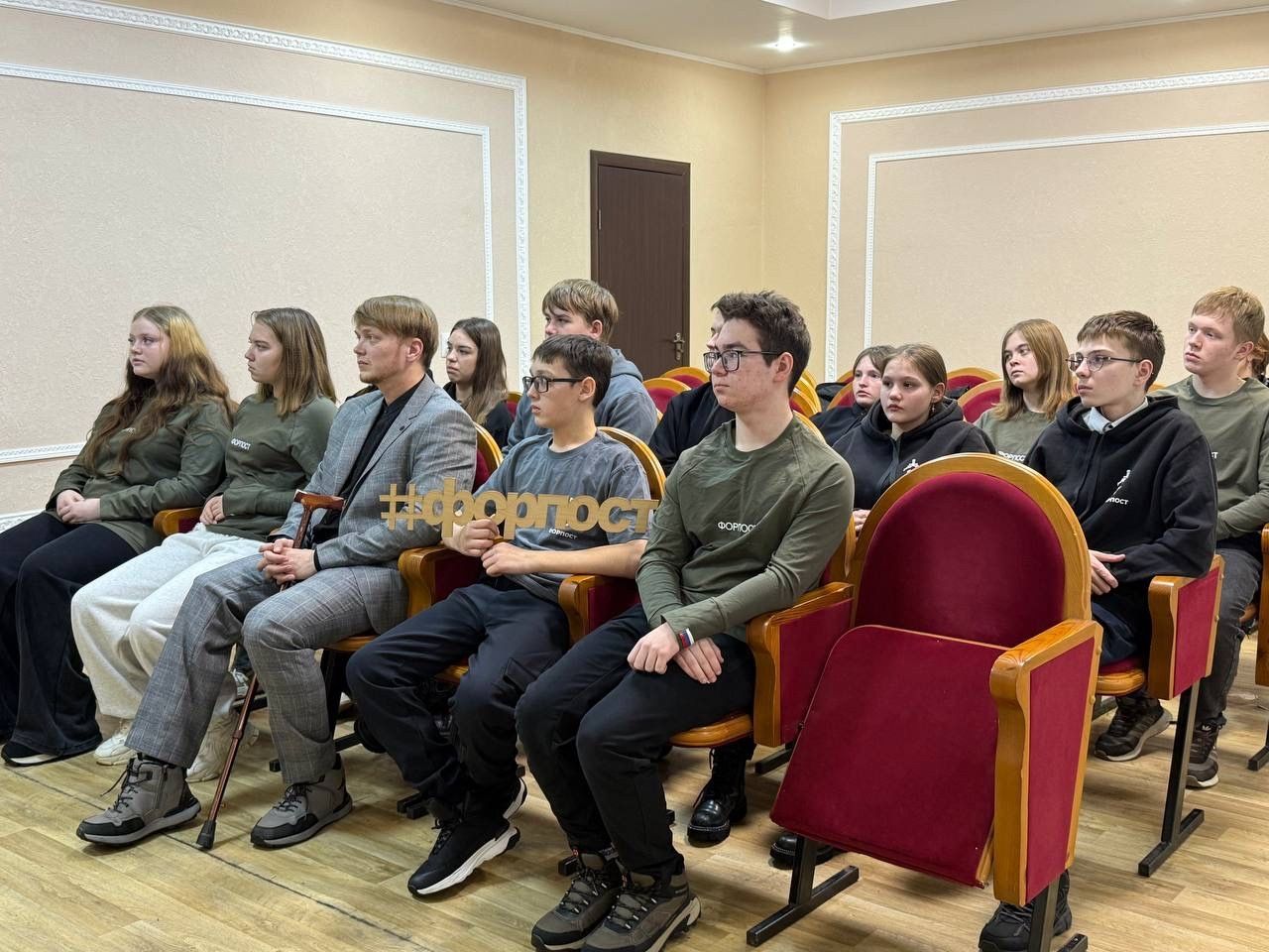«Диалог с прокурором: активисты центра «Форпост» узнали, каково это — стоять на страже закона»