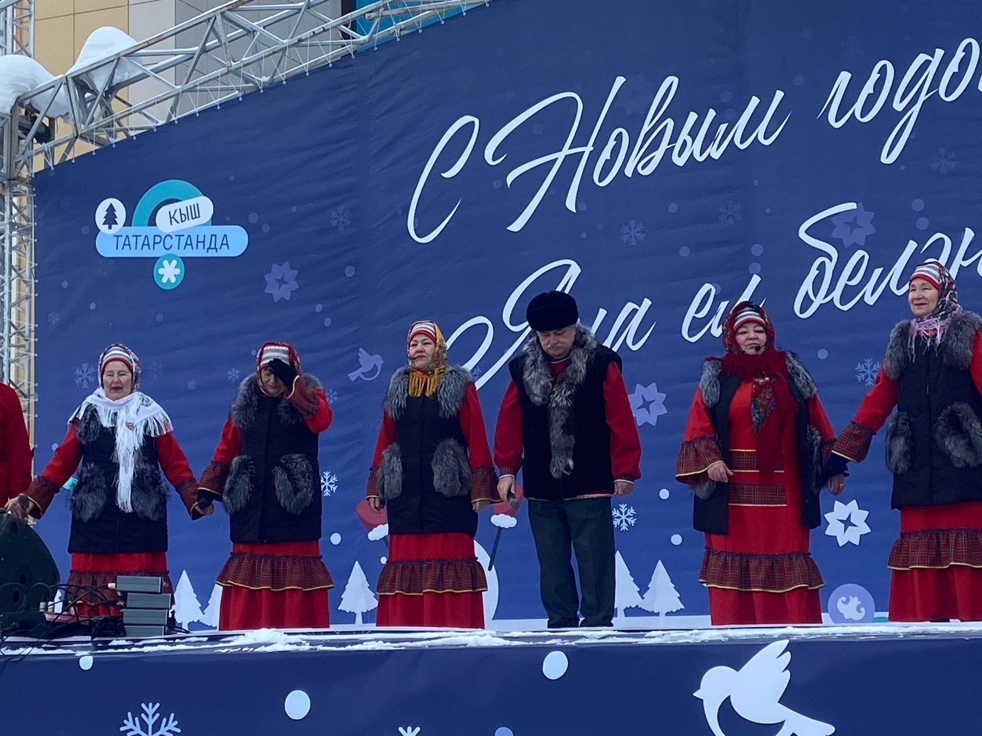 В Менделеевске отпраздновали Масленицу
