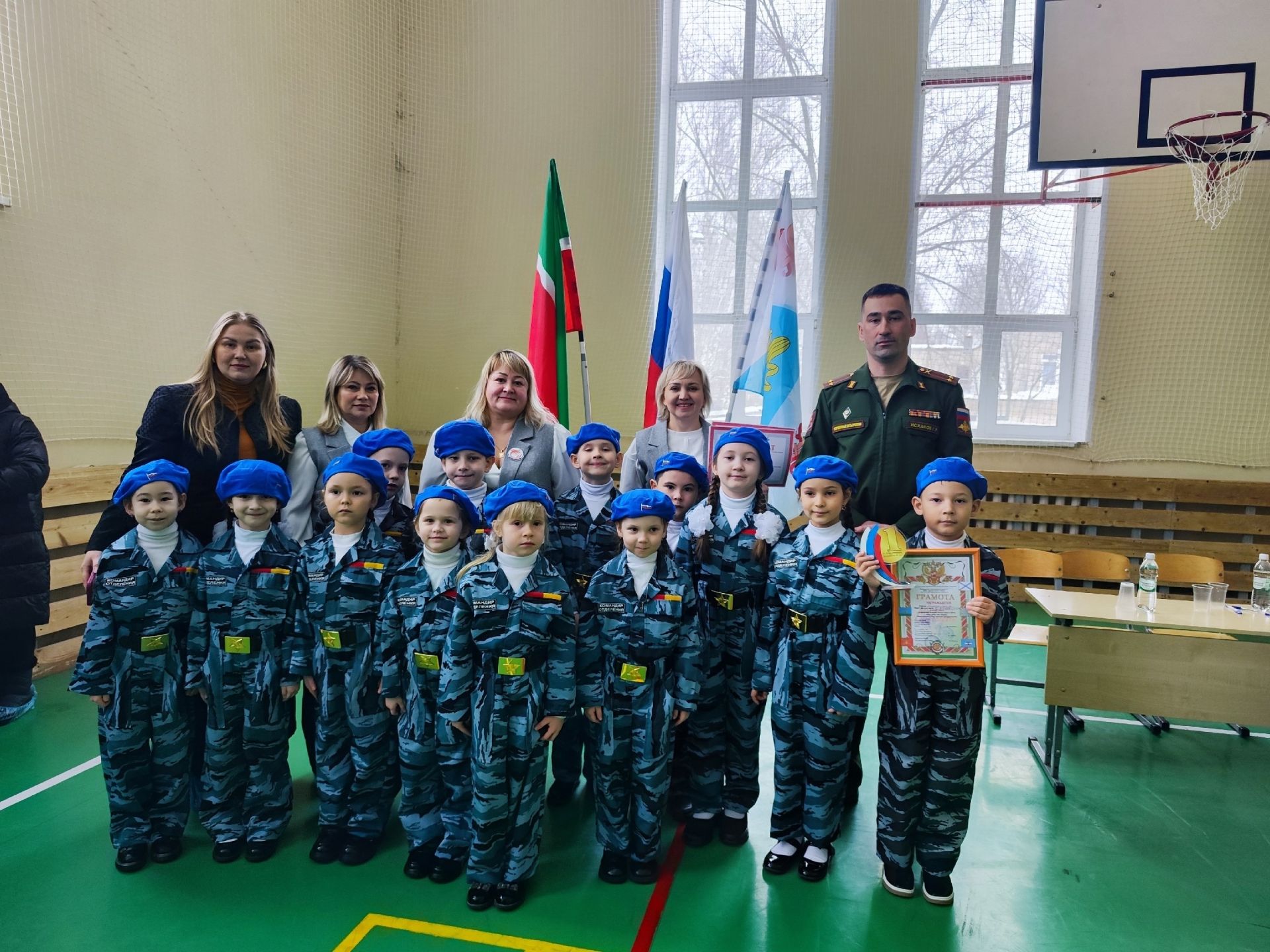 Смотр строя и песни для дошколят в Менделеевске выявил лучшие отряды