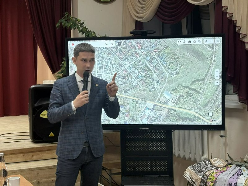 Роберт Искандаров провёл сход граждан ТОС «Посёлок»