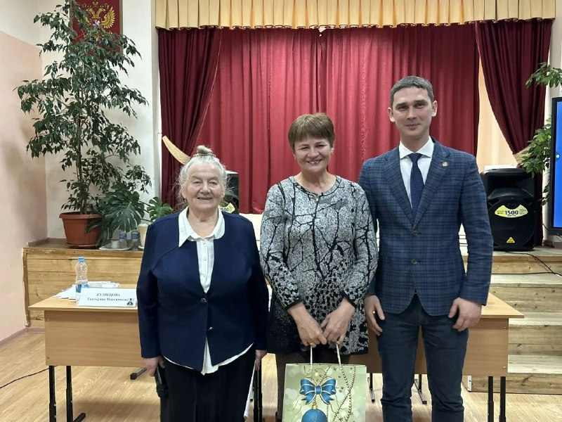 Роберт Искандаров провёл сход граждан ТОС «Посёлок»