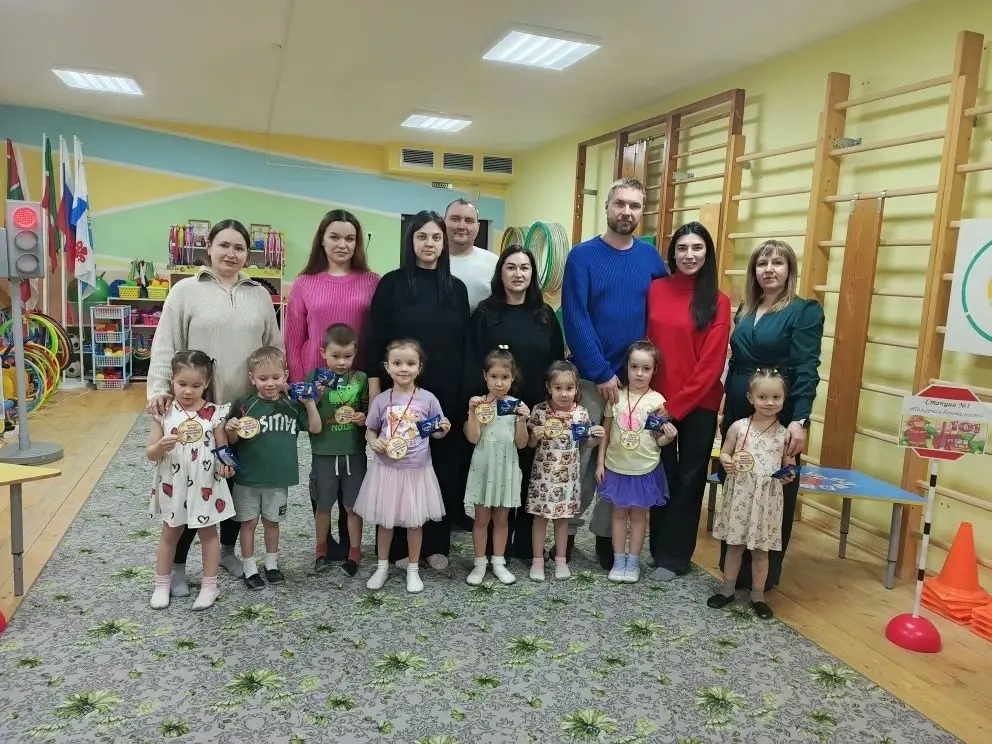 «Мой безопасный мир»: как в детском саду  №11 Менделеевска учат безопасности через игру