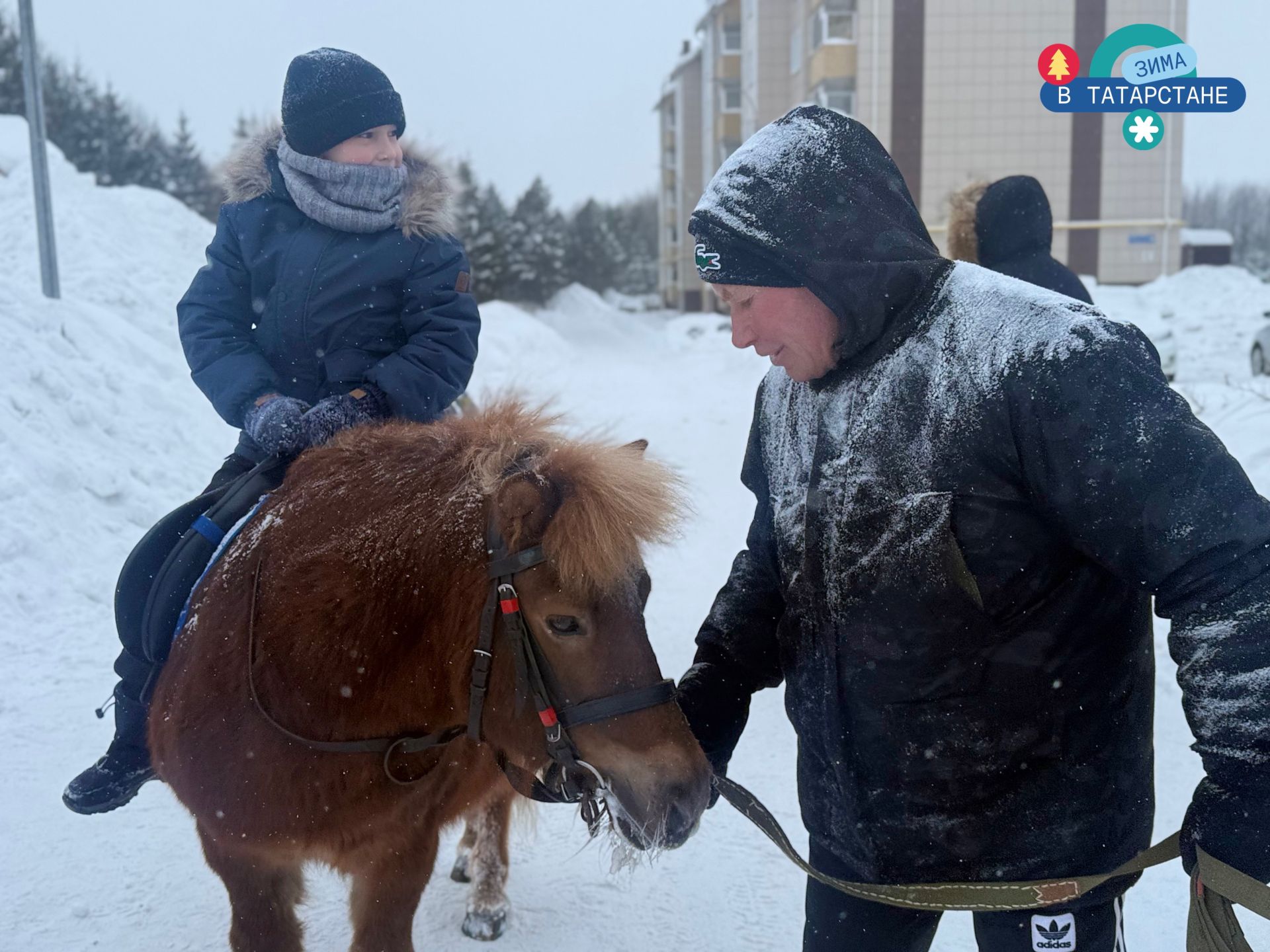 Третий семейный гастрофестиваль проведён в Менделеевске: сказочный сквер, национальная кухня и флешмоб дружбы