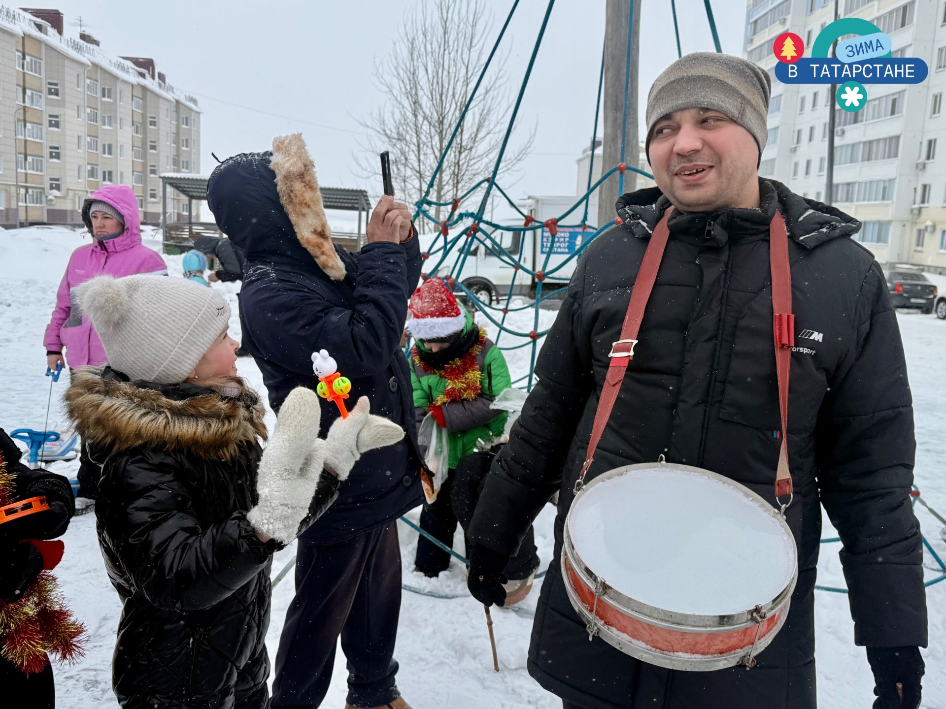 Третий семейный гастрофестиваль проведён в Менделеевске: сказочный сквер, национальная кухня и флешмоб дружбы